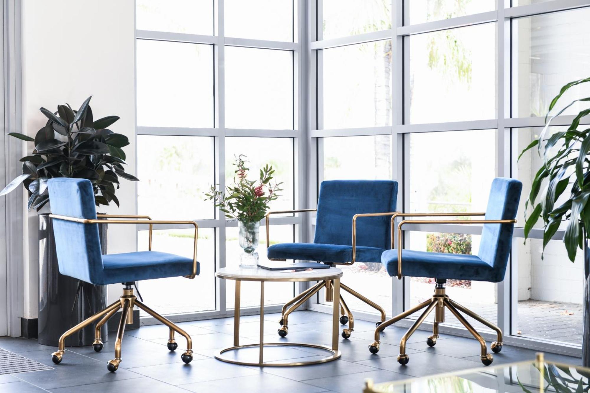 Powerhouse Hotel Tamworth By Rydges מראה חיצוני תמונה Office chairs